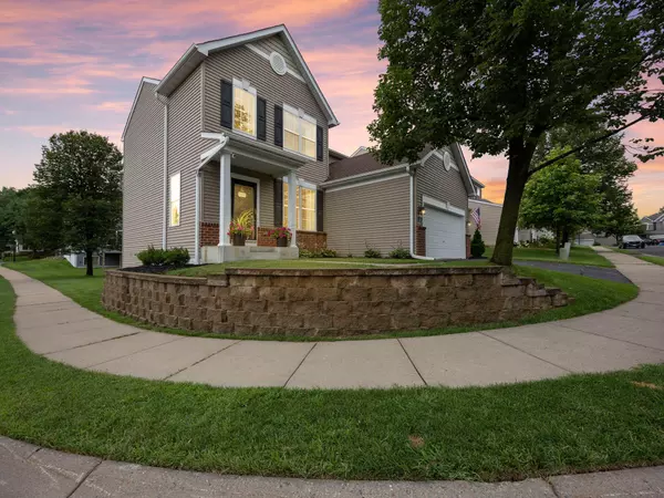 232 Pine Hollow DR, Circle Pines, MN 55014