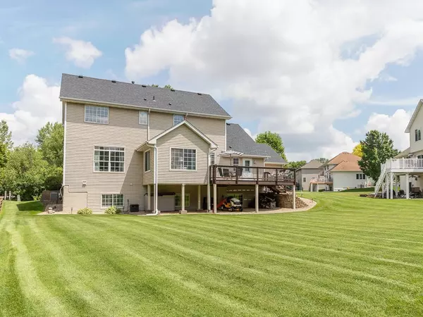 Maple Grove, MN 55369,9451 Kirkwood WAY N