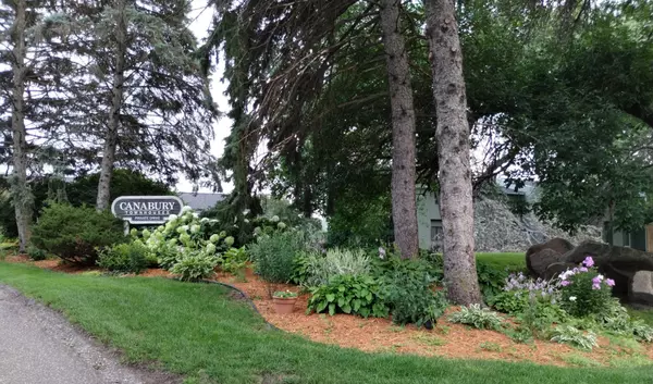 Little Canada, MN 55117,133 Canabury CT