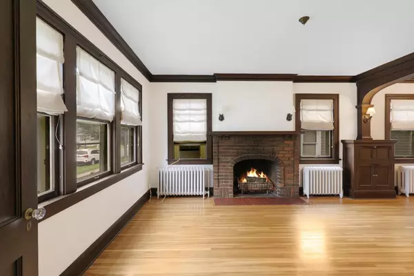 Saint Paul, MN 55104,641 Asbury ST