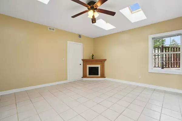 Troy Twp, WI 54022,90 W Wood Ridge DR
