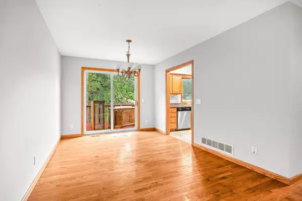 Saint Paul, MN 55119,516 Hazel ST N