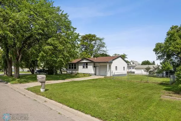 115 2nd AVE SW, Dilworth, MN 56529