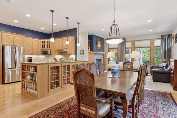 Bloomington, MN 55431,8117 Xerxes CIR