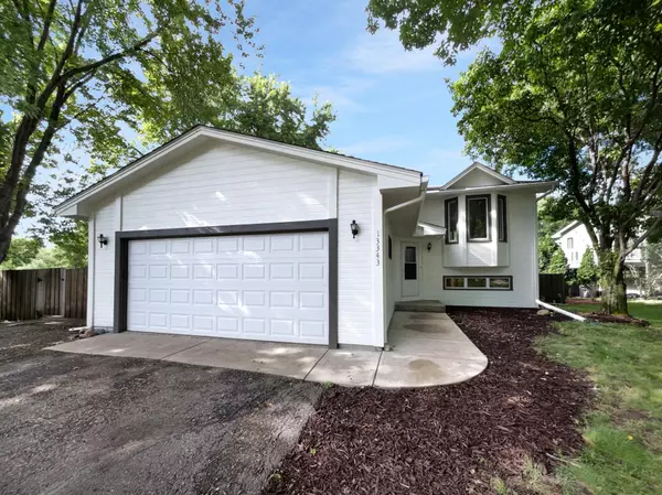 13343 91st PL N, Maple Grove, MN 55369
