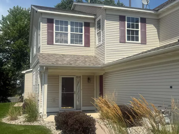Shakopee, MN 55379,1017 Providence DR