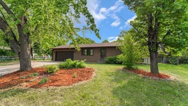 Monticello, MN 55362,211 Crocus LN