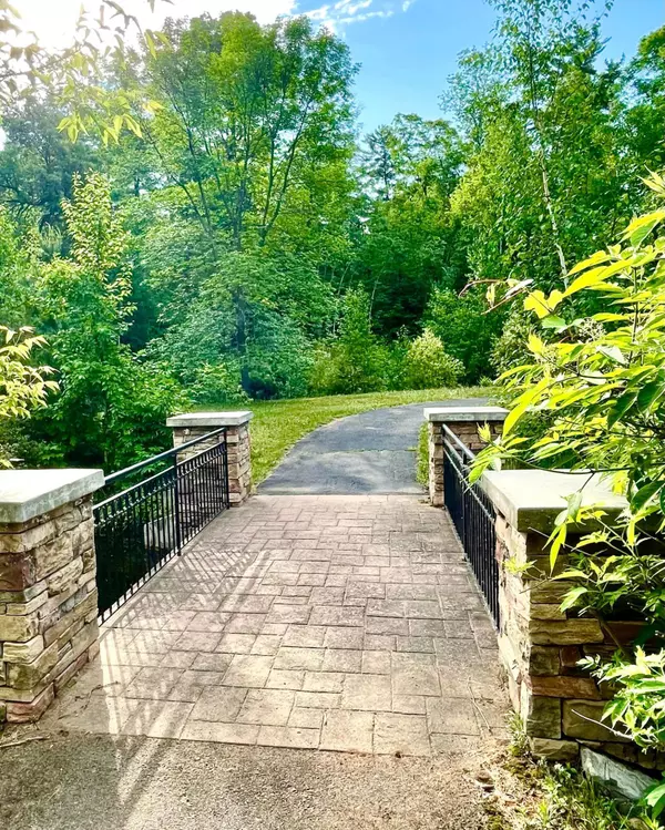 Brainerd, MN 56401,15813 Old Stonebridge TRL