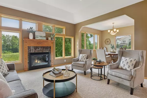 Maple Grove, MN 55311,18633 68th PL N