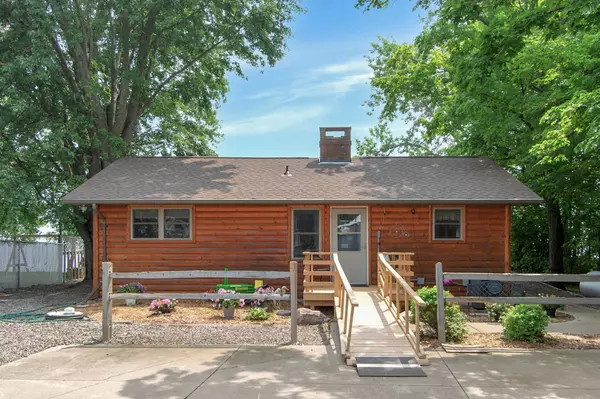 Isle, MN 56342,46474 Bay AVE
