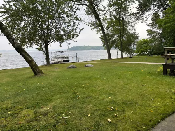 Audubon, MN 56511,13248 E Big Cormorant RD