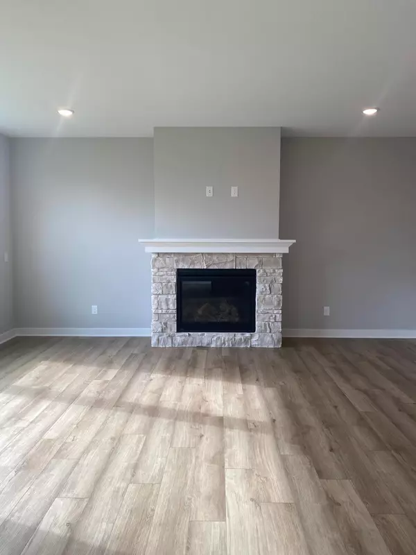 Lake Elmo, MN 55042,11797 35th ST N