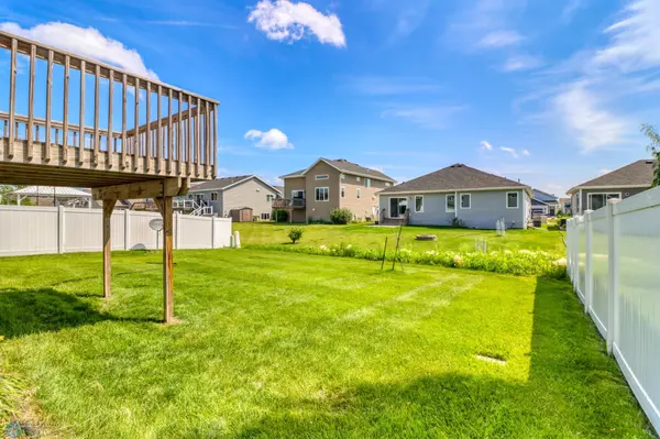 Fargo, ND 58104,7394 21st ST S