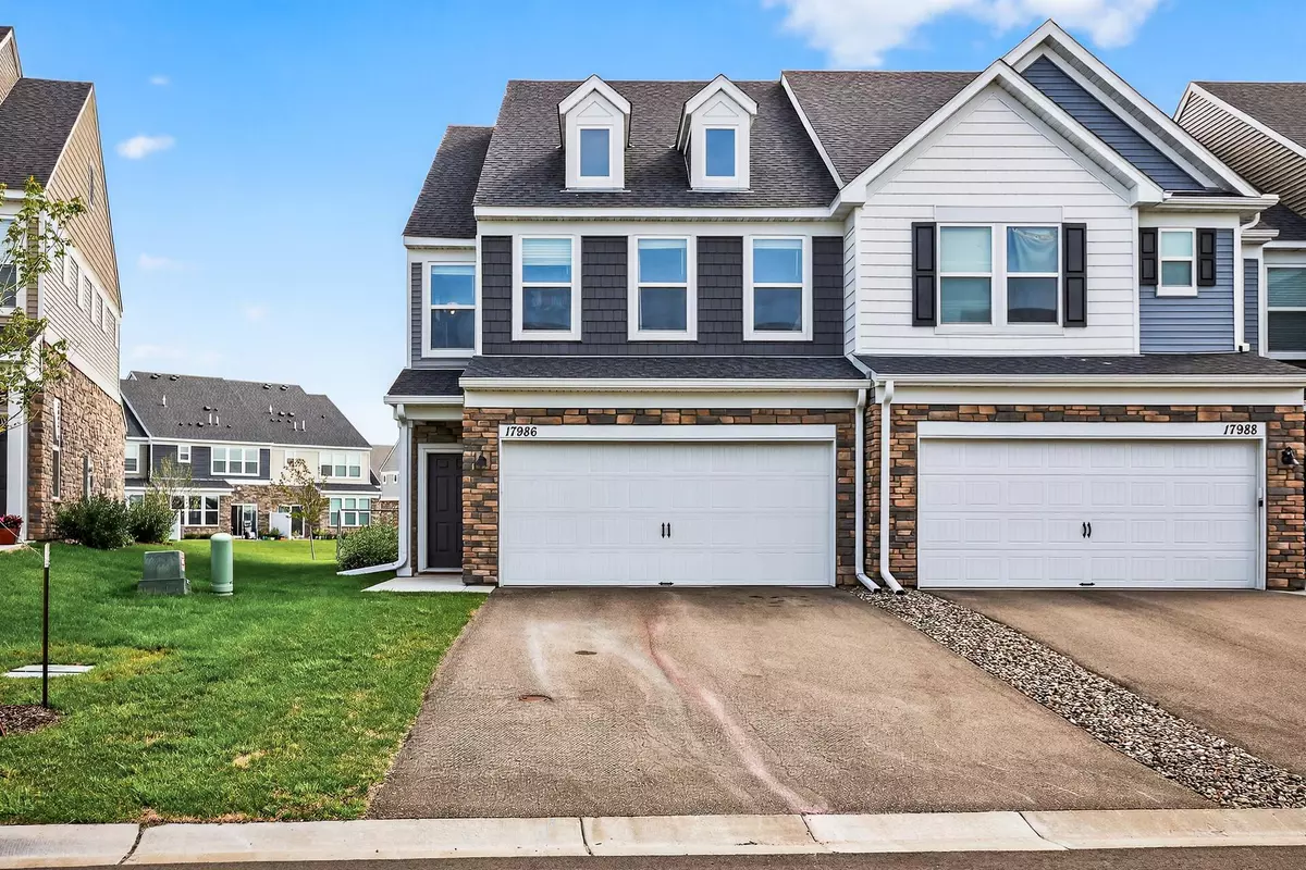 Lakeville, MN 55044,17986 Giants WAY