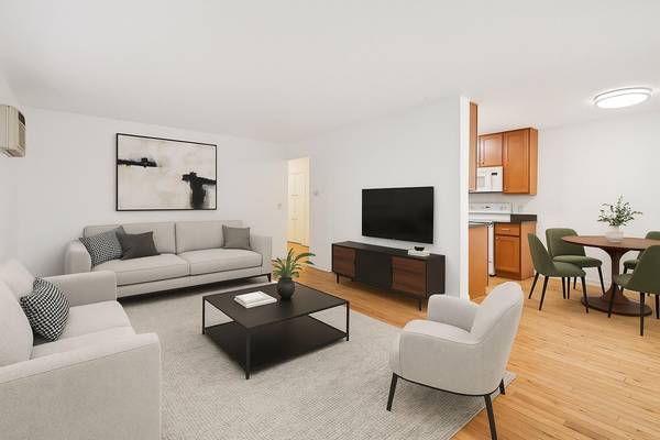 2706 Humboldt AVE S #202, Minneapolis, MN 55408