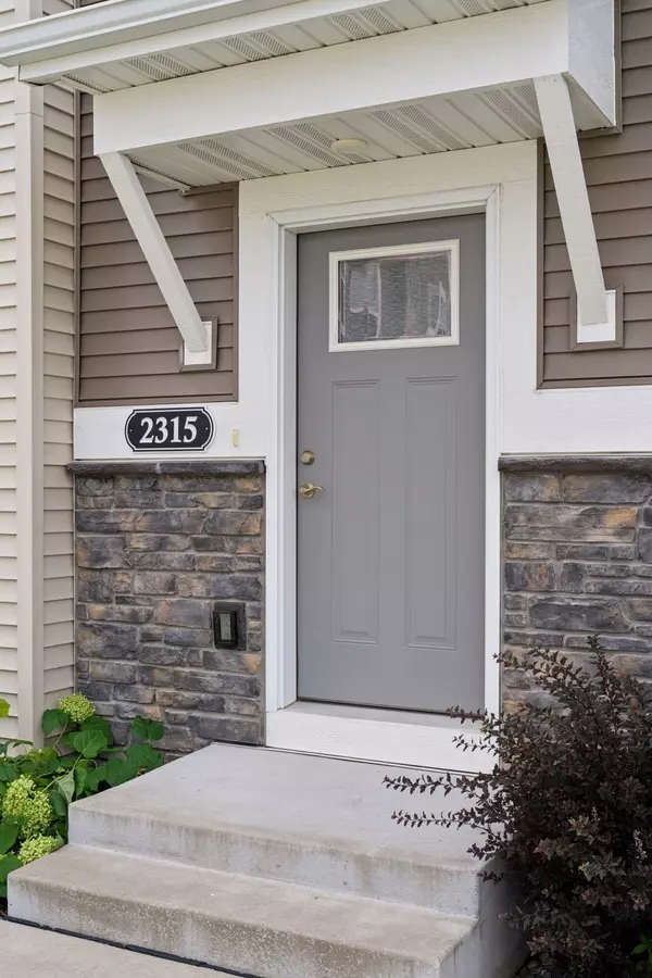 North Saint Paul, MN 55109,2315 Mckenney WAY