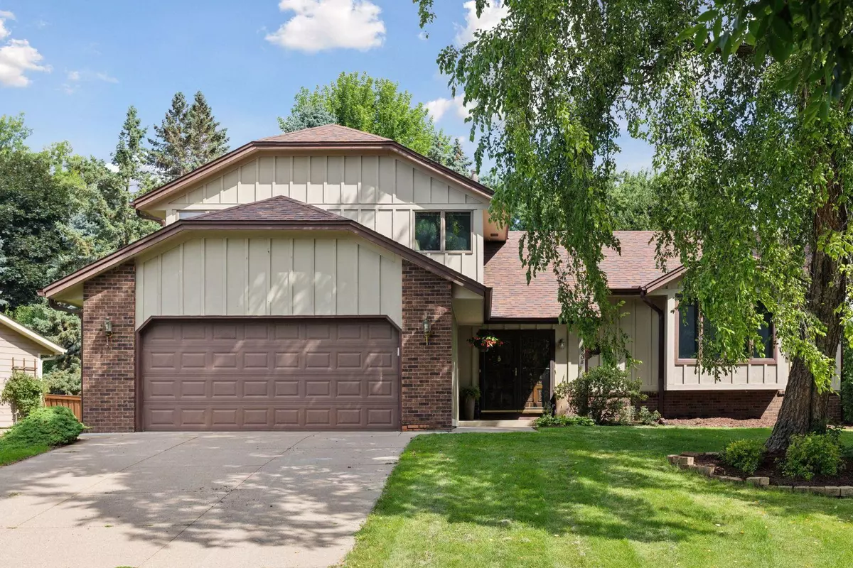 Bloomington, MN 55438,8208 Kentucky CIR
