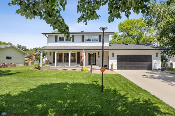 Moorhead, MN 56560,1926 23rd AVE S