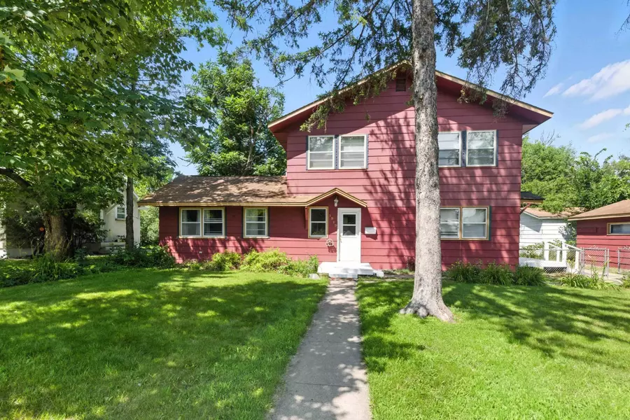 1819 Pine ST, Brainerd, MN 56401