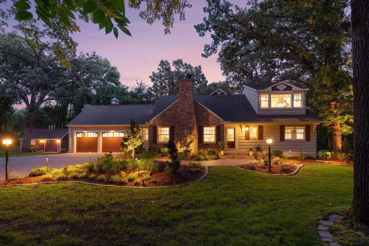 Minnetonka, MN 55345,5933 Bell CIR