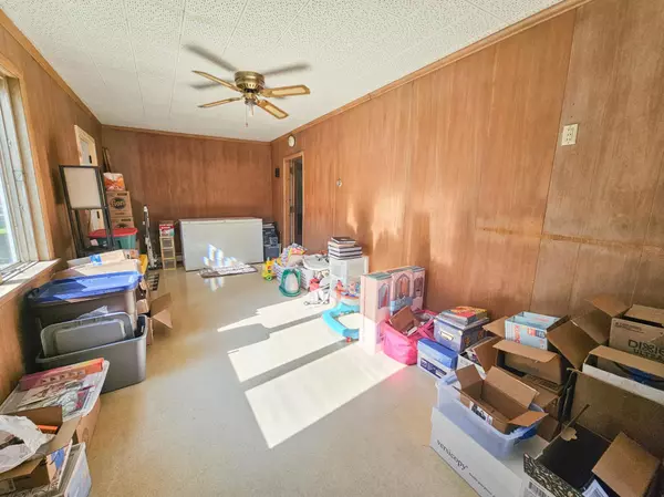 Wabasso, MN 56293,1250 Oak ST