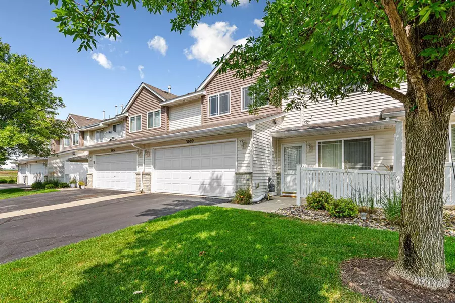 3009 Pebble Beach DR, Faribault, MN 55021