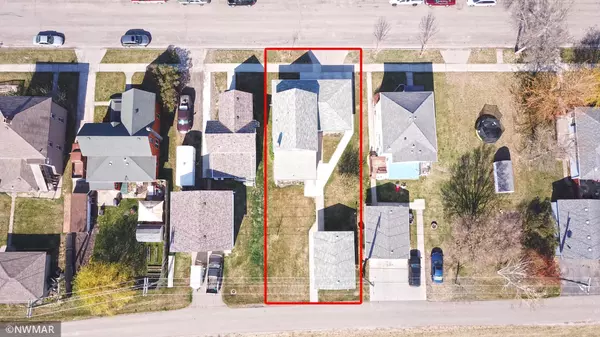 Crookston, MN 56716,225 Lincoln AVE