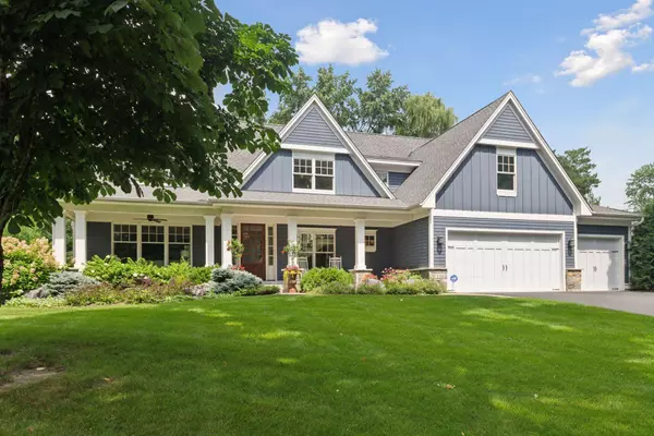 Wayzata, MN 55391,133 Peavey LN