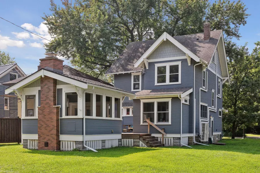 1277 Ashland AVE, Saint Paul, MN 55104
