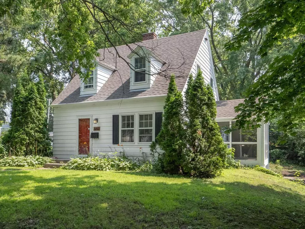 Robbinsdale, MN 55422,3252 Grimes AVE N