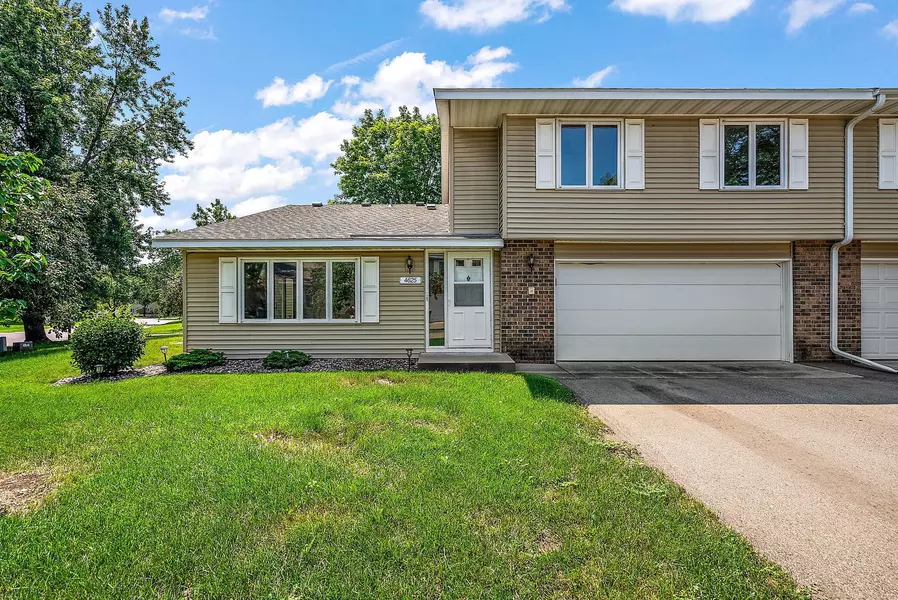 4625 Penkwe WAY, Eagan, MN 55122