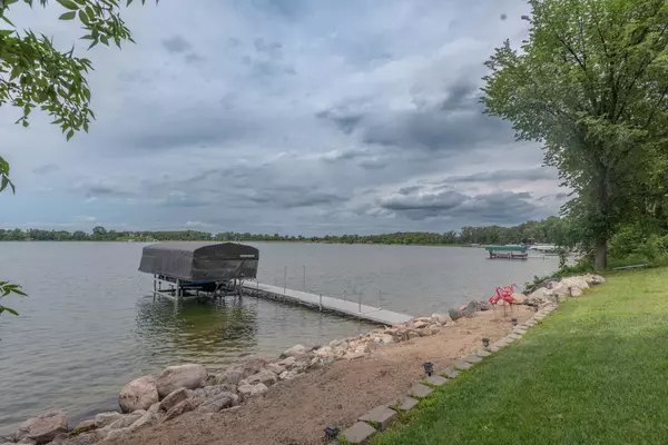 Edna Twp, MN 56573,43793 E Paul Lake DR