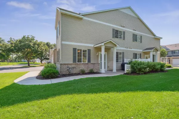 Blaine, MN 55449,11254 Isanti CT NE