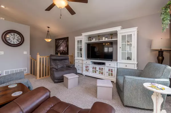 Mankato, MN 56001,129 Lynx LN
