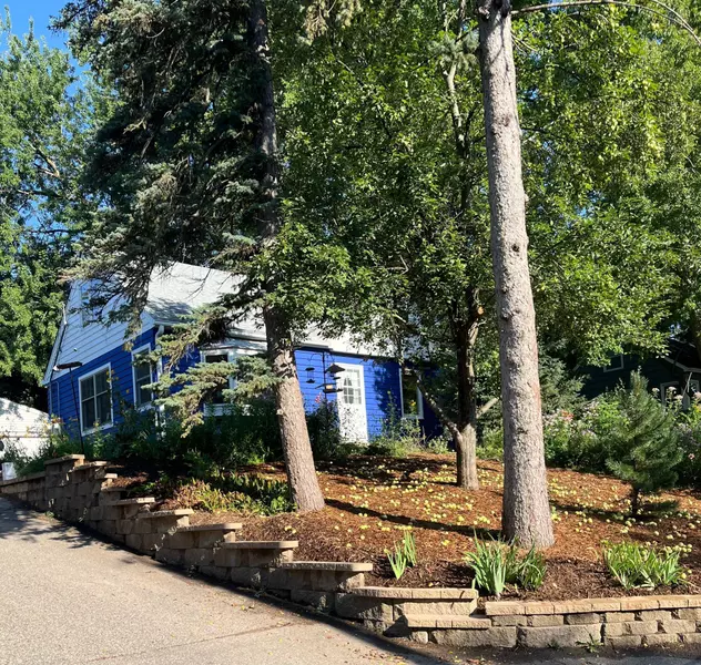 3528 Moorland RD, Minnetonka, MN 55345