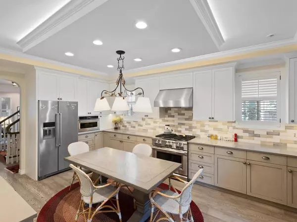 Minneapolis, MN 55405,2021 Girard AVE S