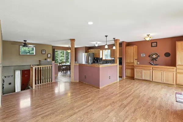 Cottage Grove, MN 55016,9672 Hale AVE S