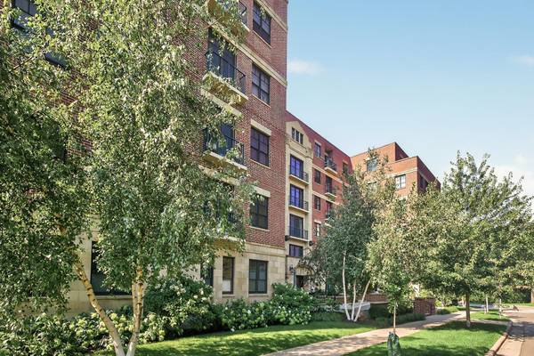 370 Marshall AVE #306, Saint Paul, MN 55102