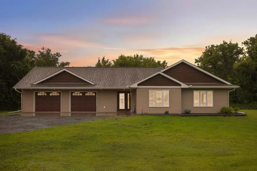 1841 23rd AVE, Alden Twp, WI 54026