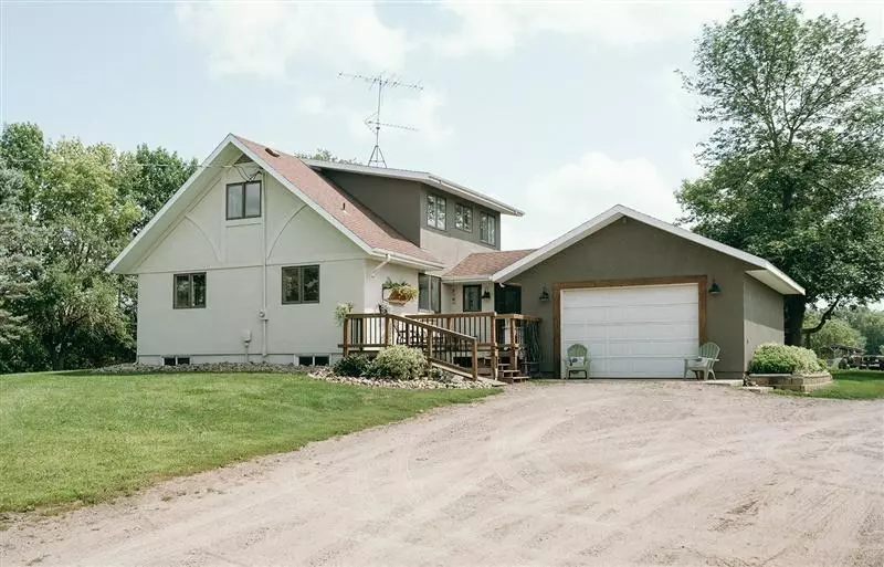 6468 75th AVE NE, Sauk Rapids, MN 56379