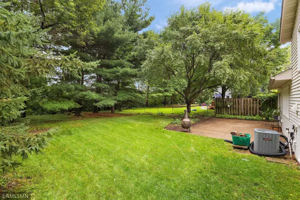 Maplewood, MN 55119,1388 Dorland RD S