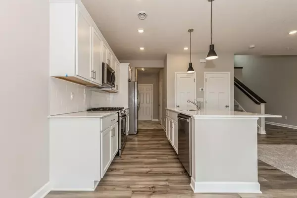 Waconia, MN 55387,164 Huntington DR