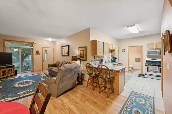 Shakopee, MN 55379,2066 Parkway AVE