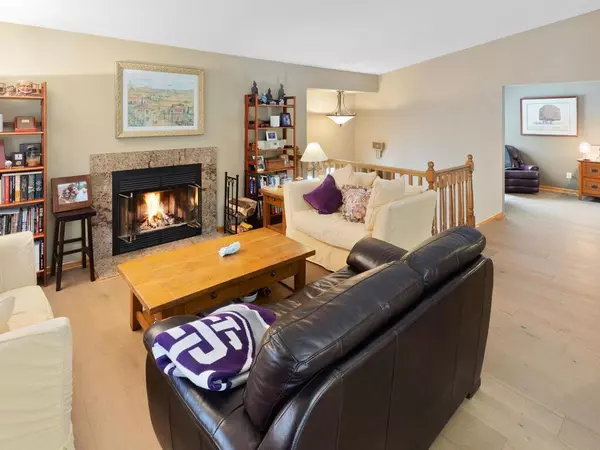 Minnetonka, MN 55343,5601 Bimini DR