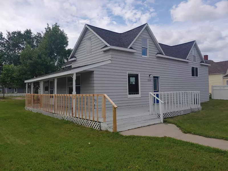 220 4th ST S, Greenbush, MN 56726