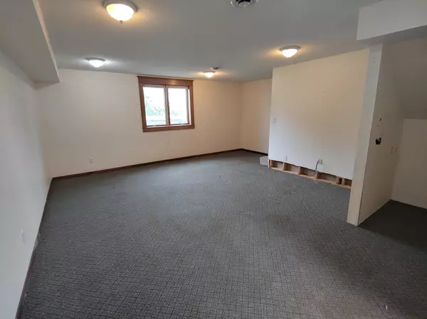 Greenbush, MN 56726,220 4th ST S