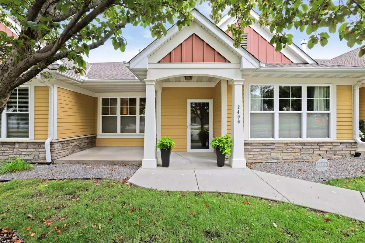 Saint Anthony, MN 55421,2406 39th AVE NE