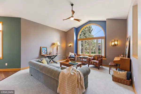 Apple Valley, MN 55124,6542 137th ST W