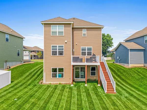 Waconia, MN 55387,239 Snowdrop TRL
