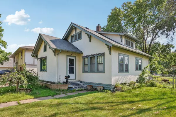 Osseo, MN 55369,116 3rd AVE SE